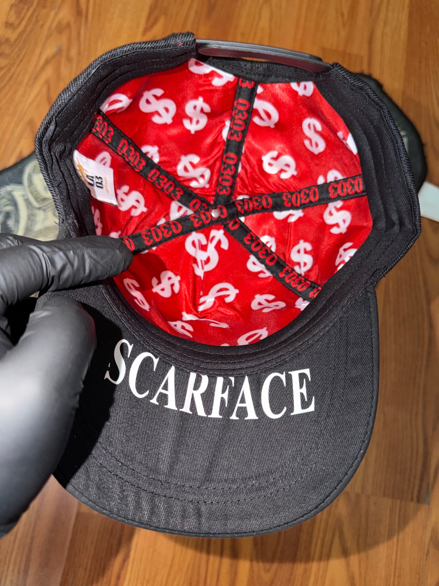 Gorra Scarface Tony Montana “The World Is Yours” – Edición 0303