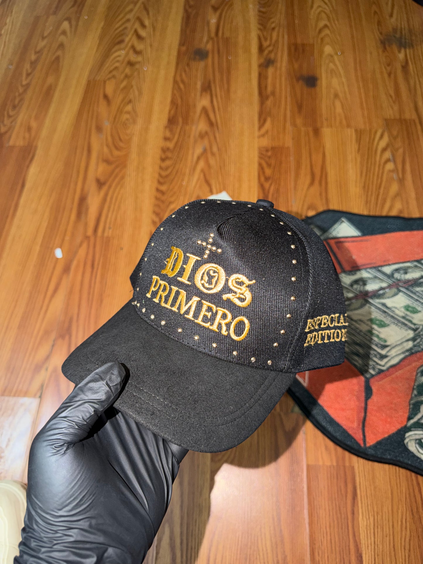 Gorra Premium “Dios Primero” – Edición Especial LA 03